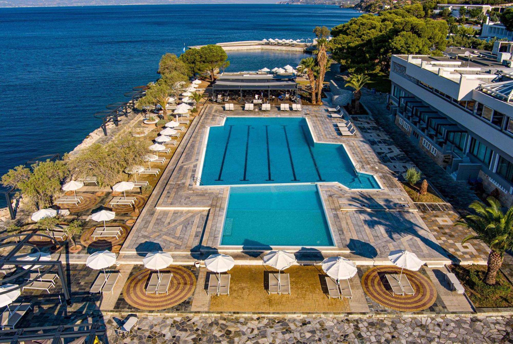 Ramada Loutraki Poseidon Resort מראה חיצוני תמונה